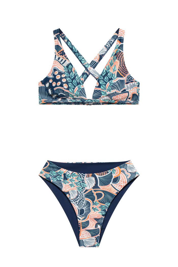 queen wide strap bikini